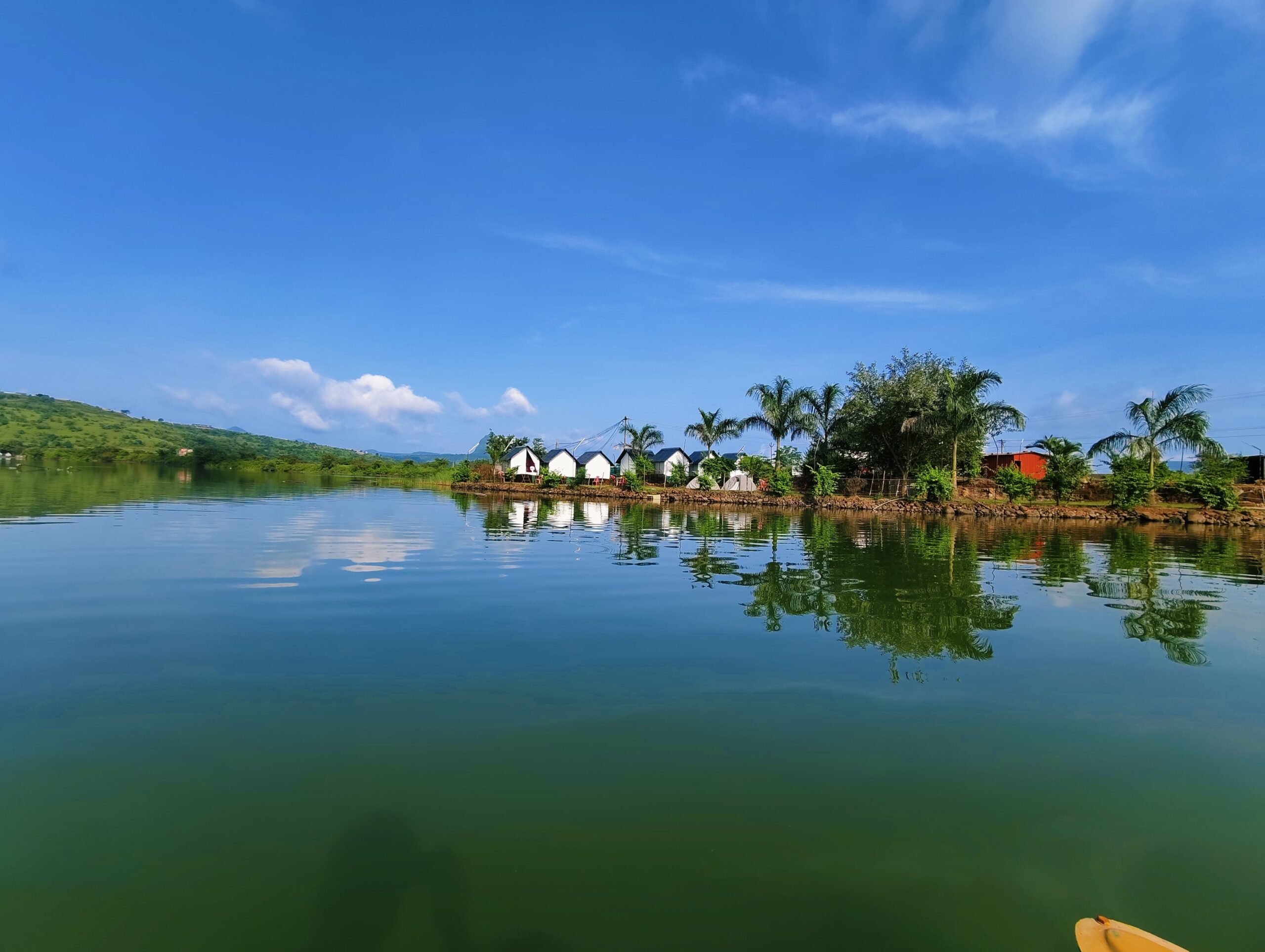 Luxury Lake View
